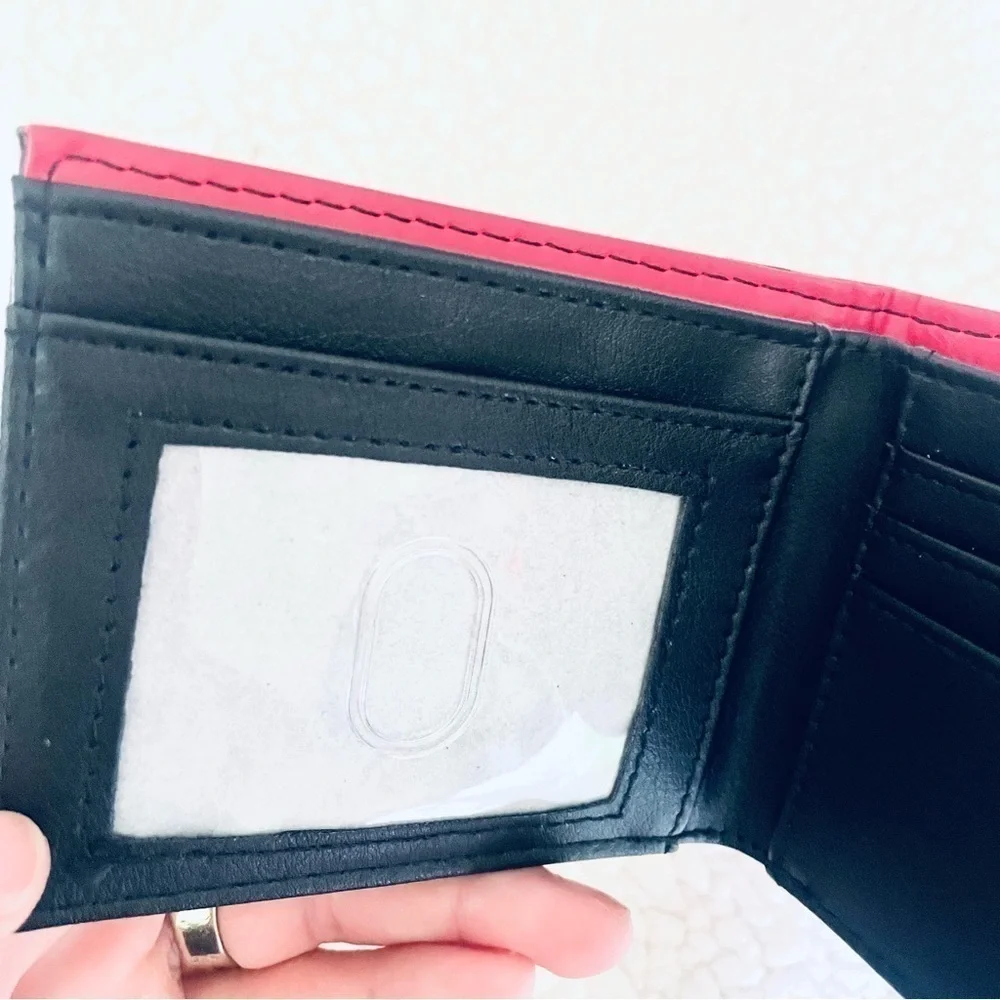NWT Ghost Face Bifold Wallet - Halloween lovers, fans of Scream & horror movies